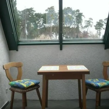 Mit Terrasse Mitten Im Gruenen Prázdninový dům Altwarp